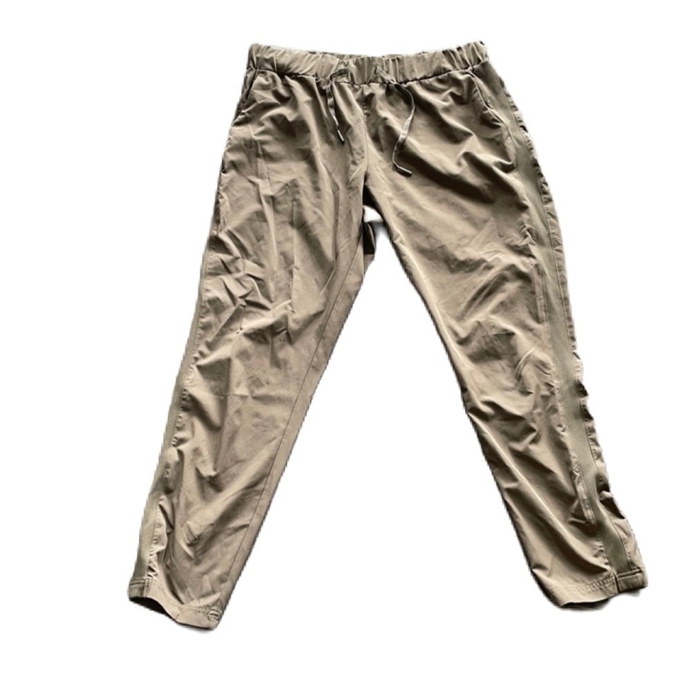 SzL Diadora High Rise Army Green Light Weight Joggers GUC